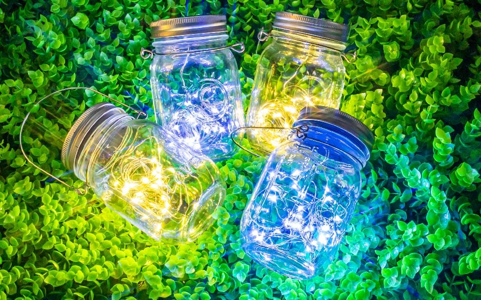 Multicolor Mason jar